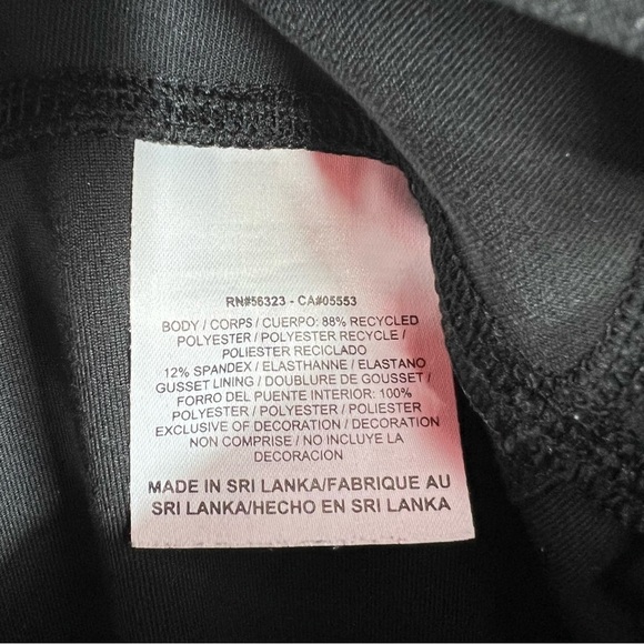 Nike Black 28" Inseam Mid Rise Yoga Leggings Size Large Exercise Running - Picture 4 of 5